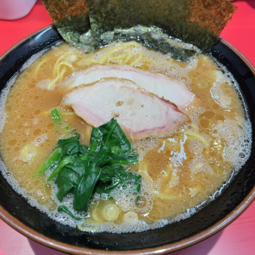 真砂家　ラーメン中盛